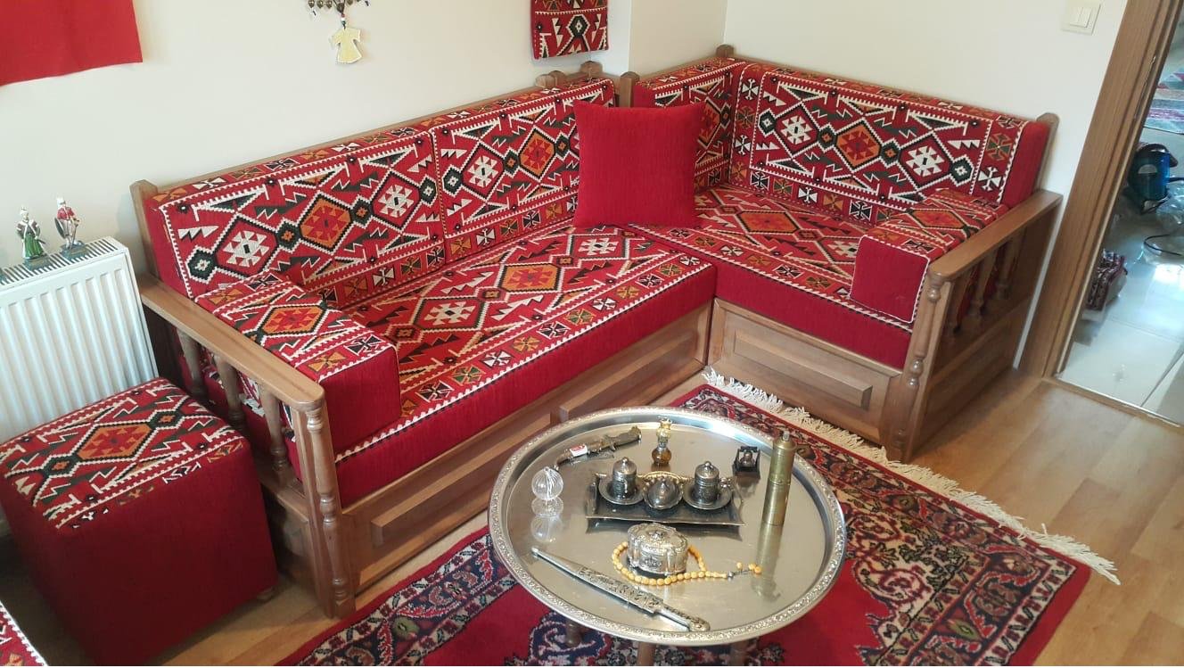 Dizayn Kırmızı Şark Köşe Takımı Yer Minderi